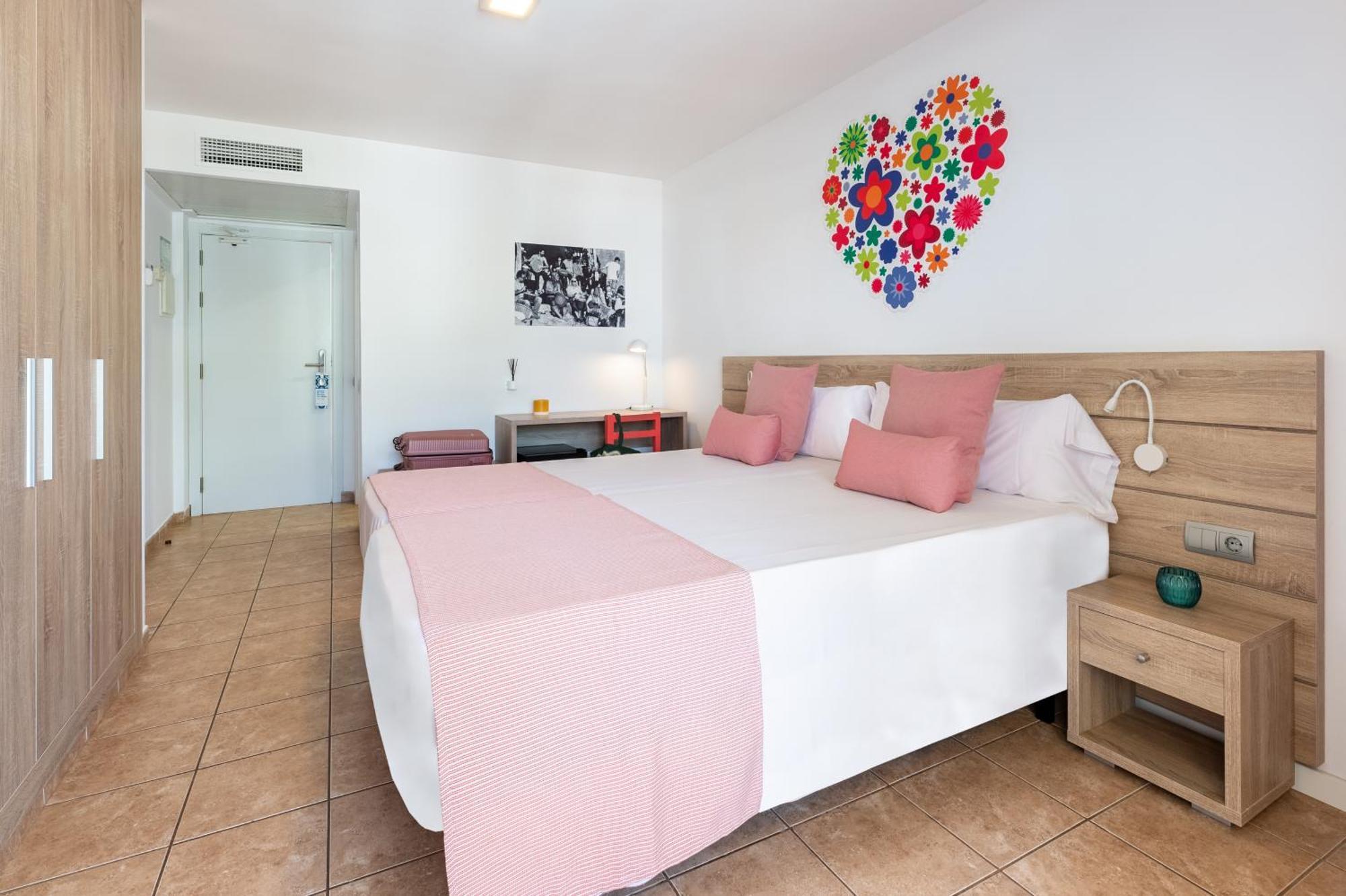 Hotel Vibra Bossa Flow - Adults Only Platja d'en Bossa Eksteriør billede